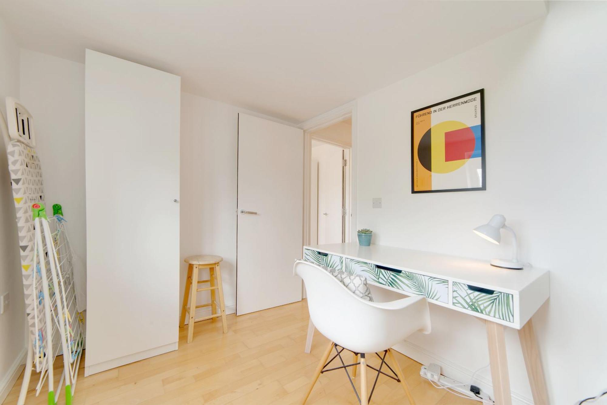 Pass The Keys 49 Byron Square Modern And Spacious 3 Bed Home With Free Parking CBG Esterno foto