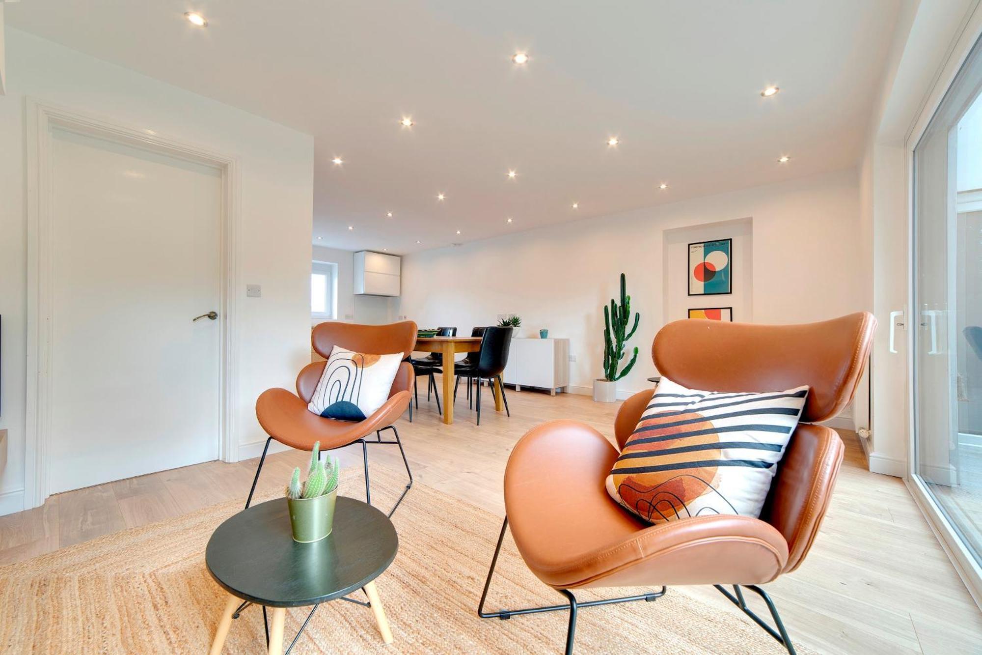 Pass The Keys 49 Byron Square Modern And Spacious 3 Bed Home With Free Parking CBG Esterno foto