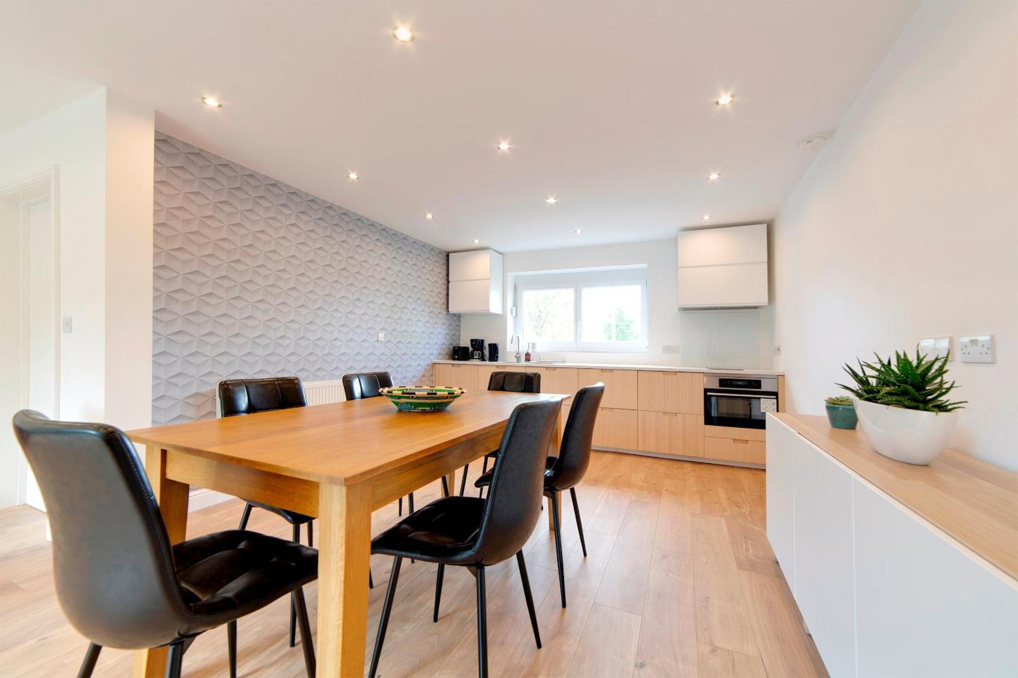 Pass The Keys 49 Byron Square Modern And Spacious 3 Bed Home With Free Parking CBG Esterno foto