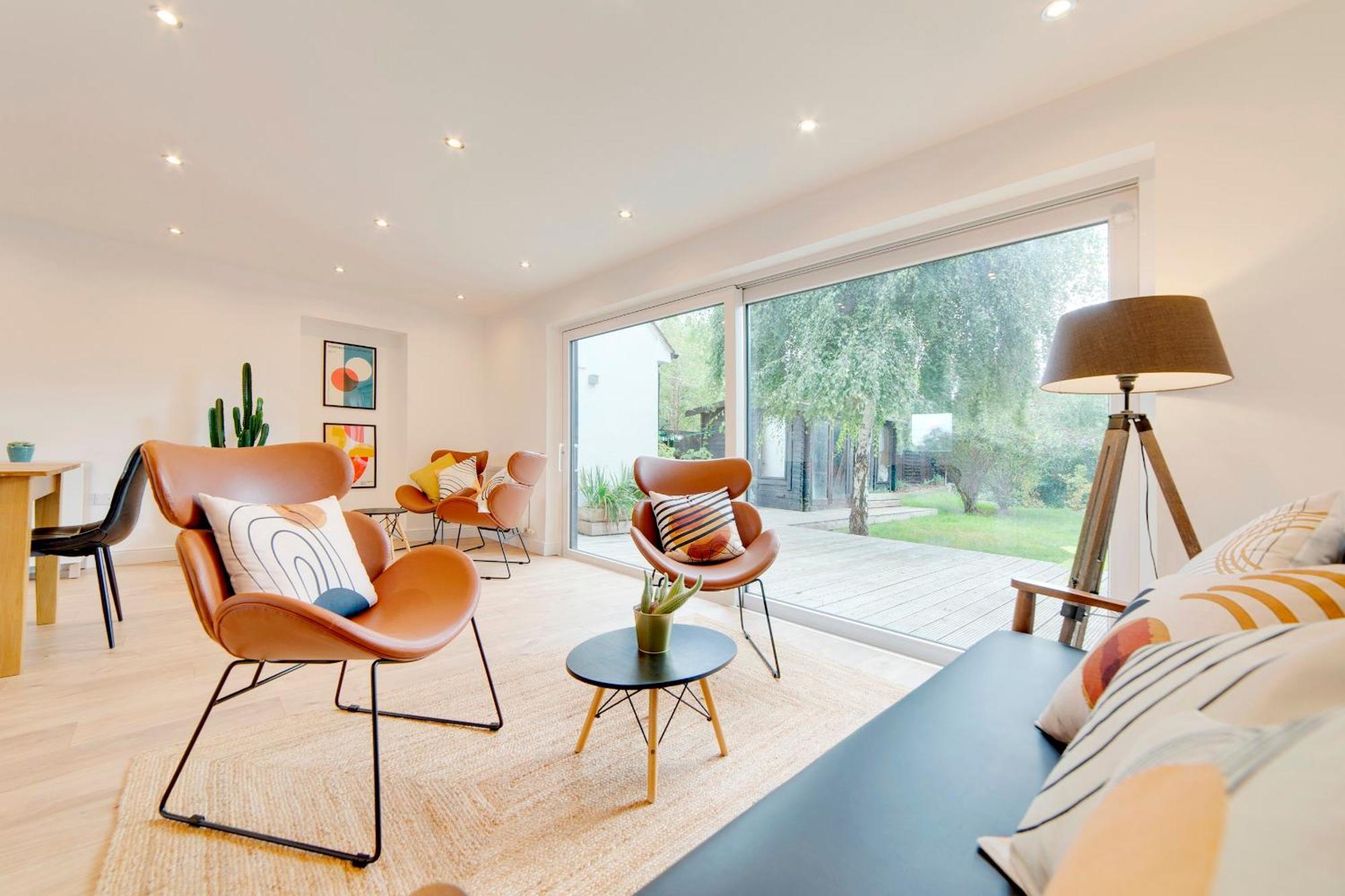 Pass The Keys 49 Byron Square Modern And Spacious 3 Bed Home With Free Parking CBG Esterno foto